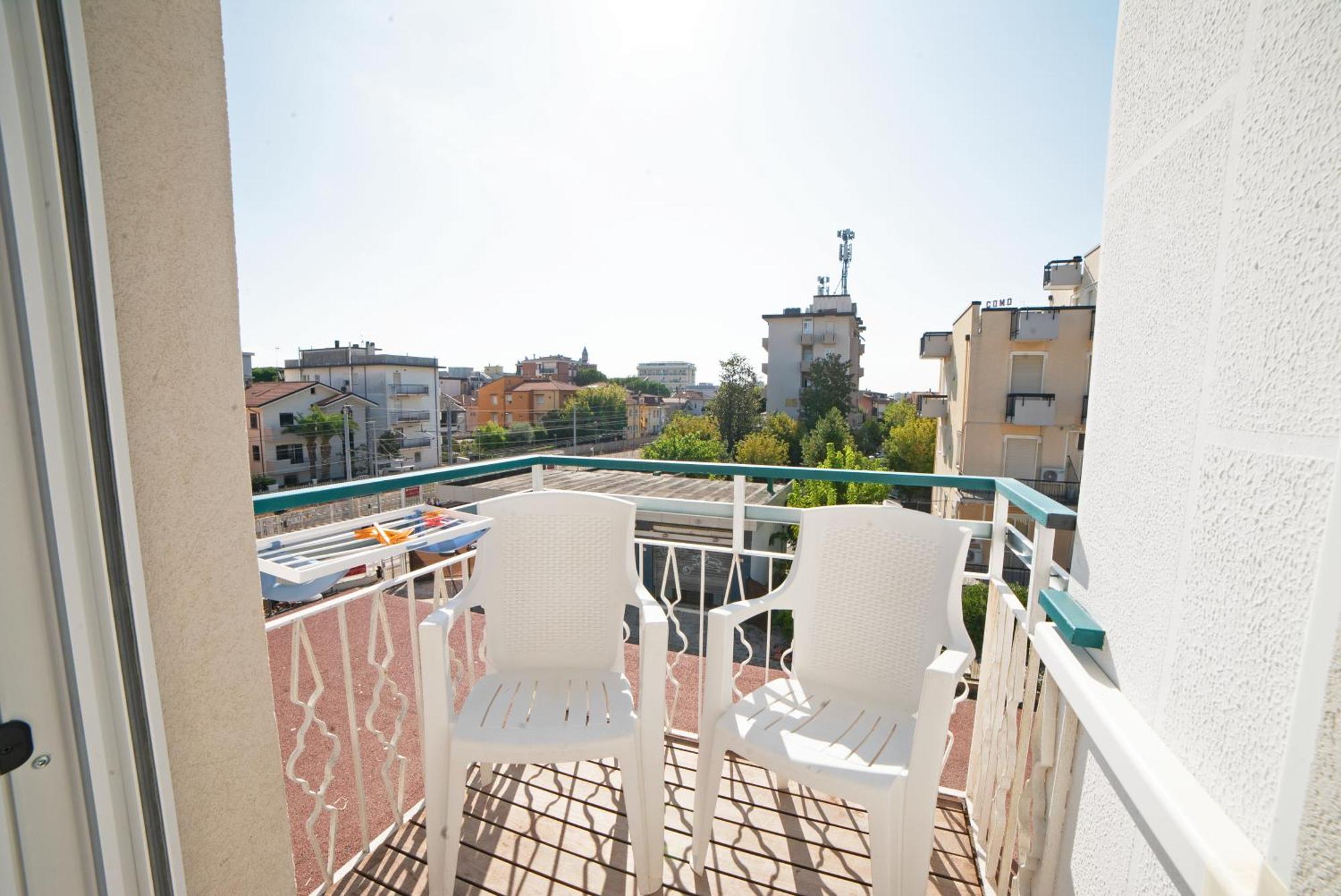 Hotel Mara Римини Экстерьер фото